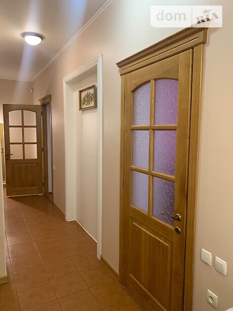 Rent an apartment in Vinnytsia on the St. Mykoly Ovodova per 7500 uah. 