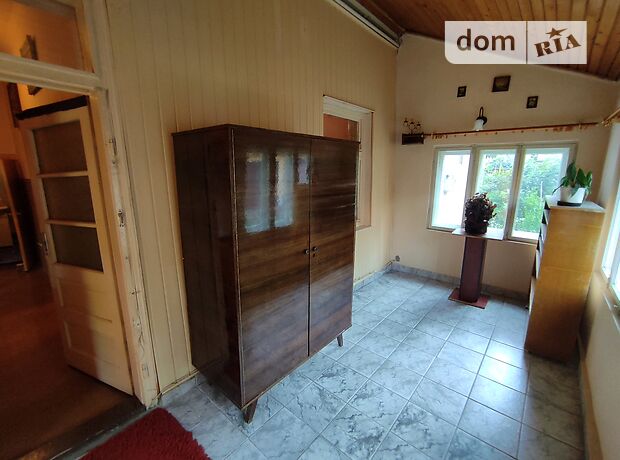 Rent an apartment in Uzhhorod on the St. Voloshyna per 4000 uah. 