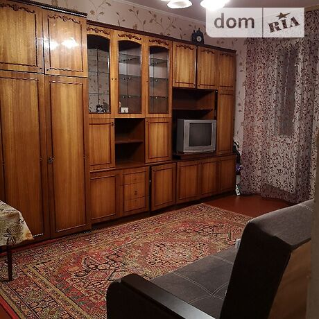 Rent an apartment in Kyiv on the St. Nizhynska 7 per 9500 uah. 