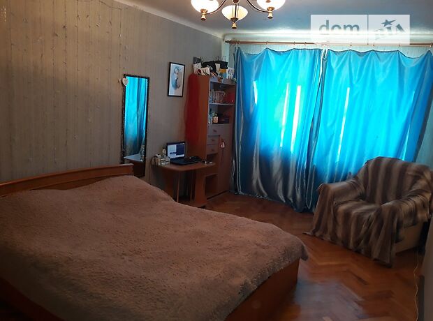 Rent a room in Kyiv on the Avenue Kurbasa Lesia per 3500 uah. 