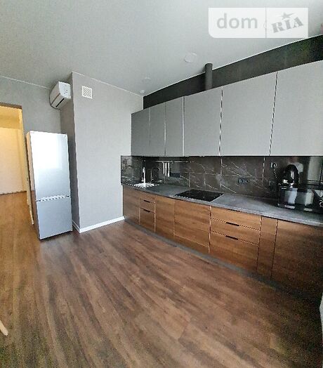 Rent an apartment in Odesa on the St. Kanatna per 11500 uah. 