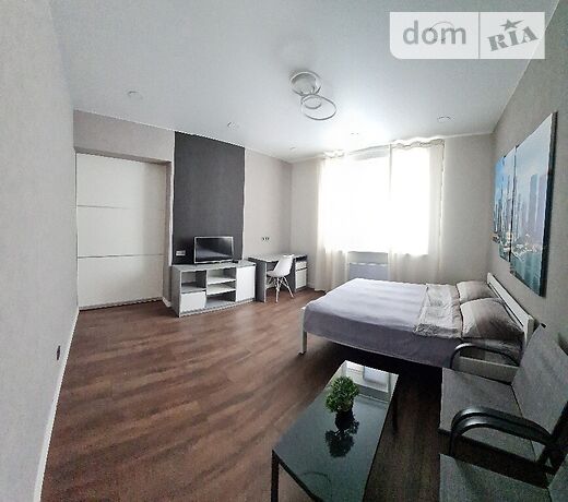 Rent an apartment in Odesa on the St. Kanatna per 11500 uah. 