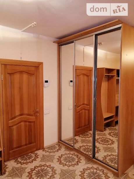 Rent an apartment in Kyiv on the St. Pushynoi Feodory per 22000 uah. 
