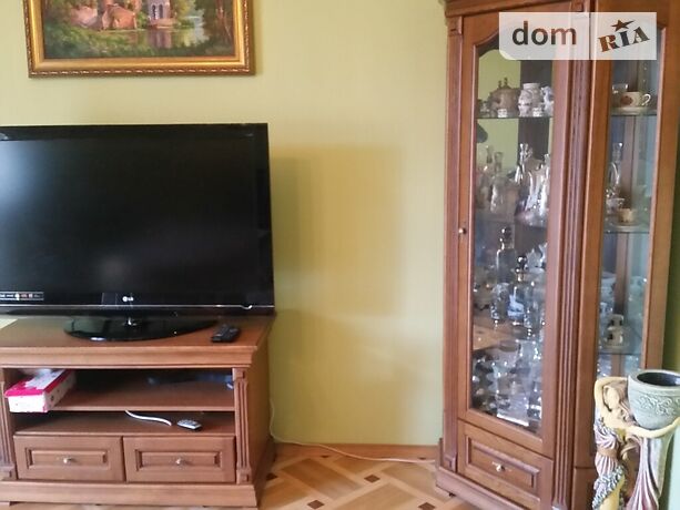 Rent an apartment in Lviv on the St. Pohulianka per 16086 uah. 