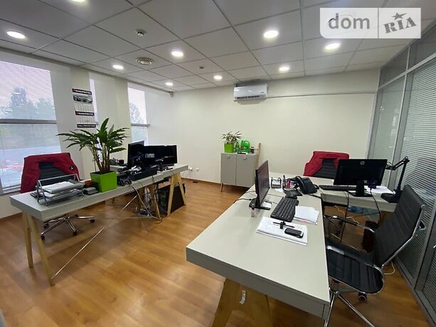 Rent an office in Kyiv on the Kiltseva road per 54000 uah. 