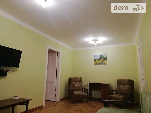 Зняти квартиру в Миколаєві на вул. Велика Морська 13 за 7000 грн. 