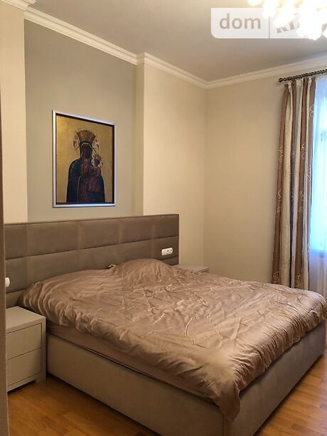 Rent an apartment in Lviv on the St. Lyzhviarska per 20000 uah. 