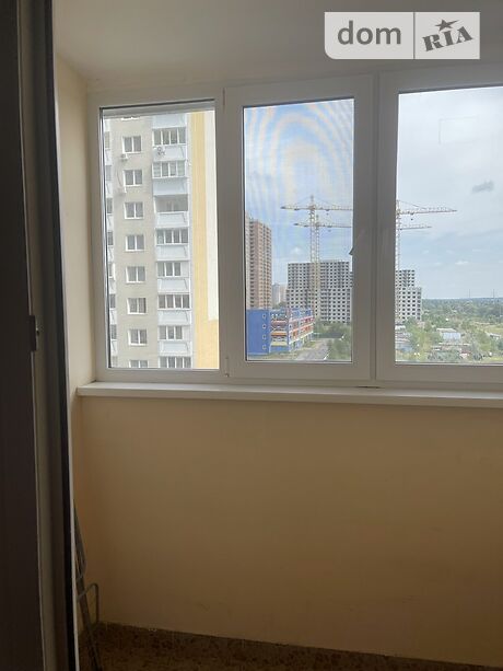 Снять квартиру в Киеве на ул. Ващенко Григория 7 за 11500 грн. 