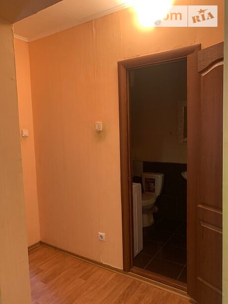 Rent an apartment in Kyiv on the St. Vashchenka Hryhoriia 7 per 11500 uah. 