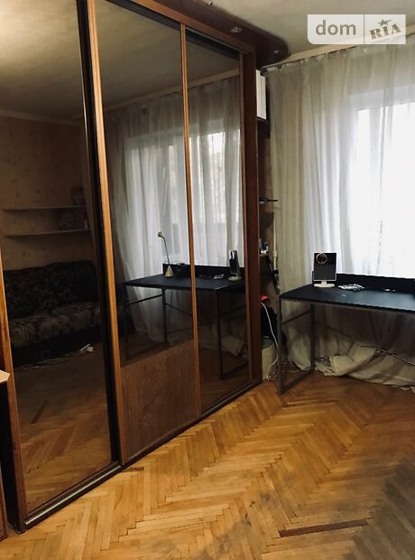 Снять квартиру в Киеве на ул. Петропавловская за 9000 грн. 