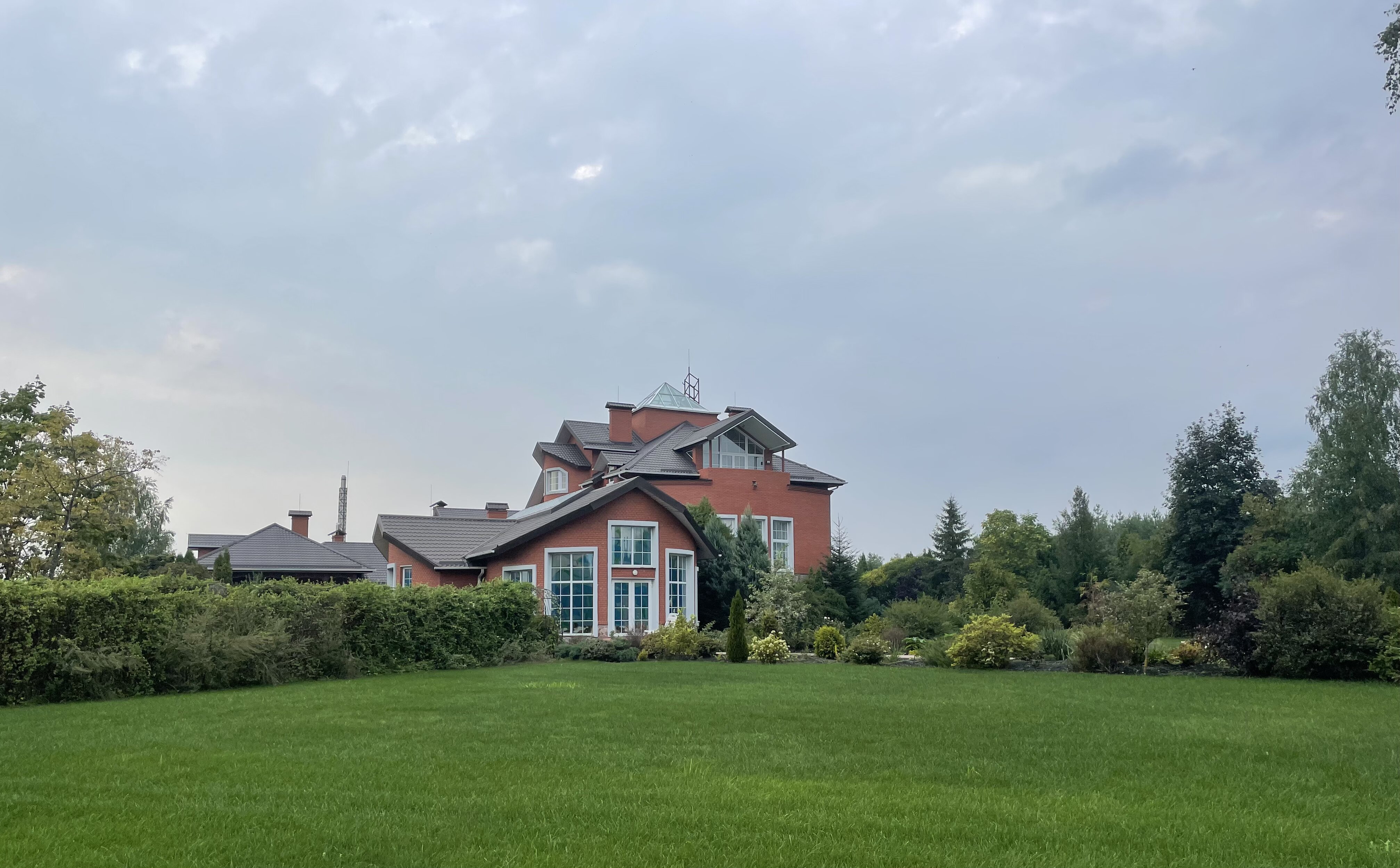 Rent a house in Makovyshche on the St. Shevchenka per $10000 