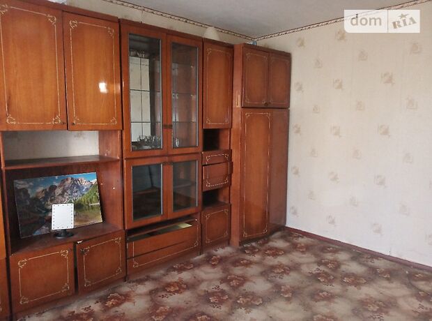 Rent an apartment in Khmelnytskyi on the St. Prybuzka 3500 per 3500 uah. 